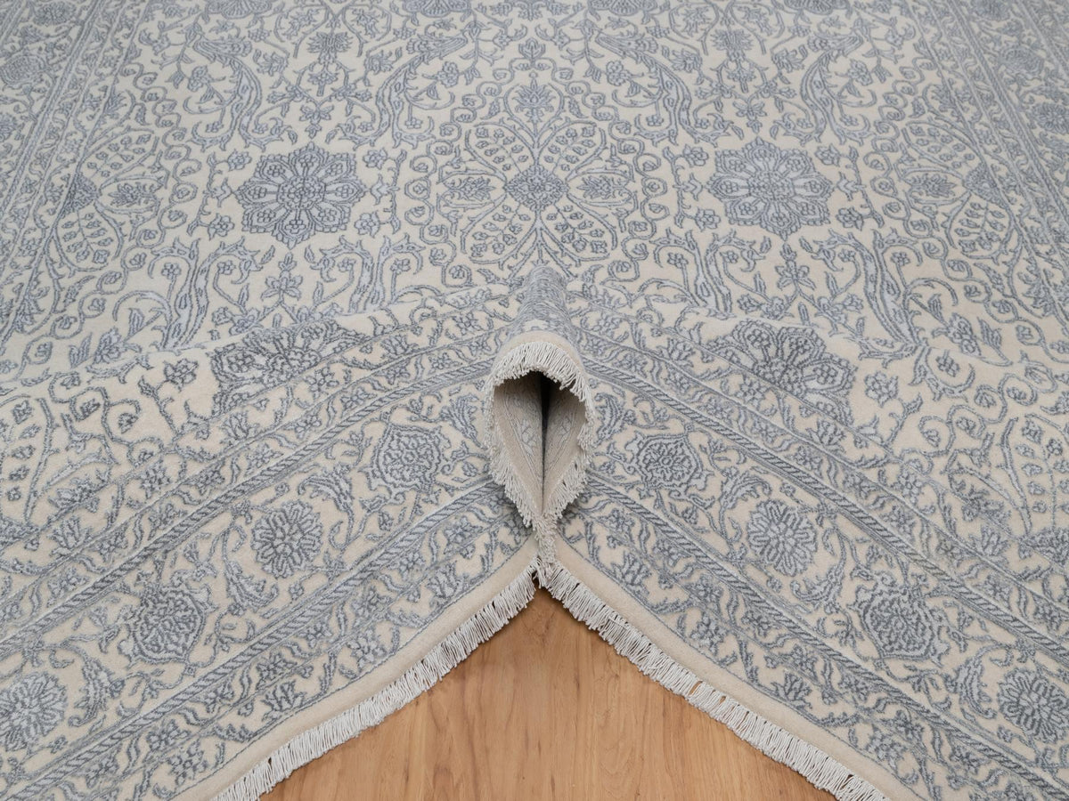 Fine Oriental hand-knotted wool/silk rug in Ivory, 7'9" x 10'2" — SKU O091366 (view 5)