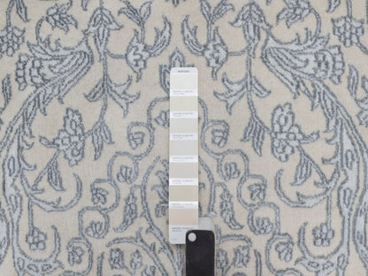 Fine Oriental hand-knotted wool/silk rug in Ivory, 7'9" x 10'2" — SKU O091366 (view 7)