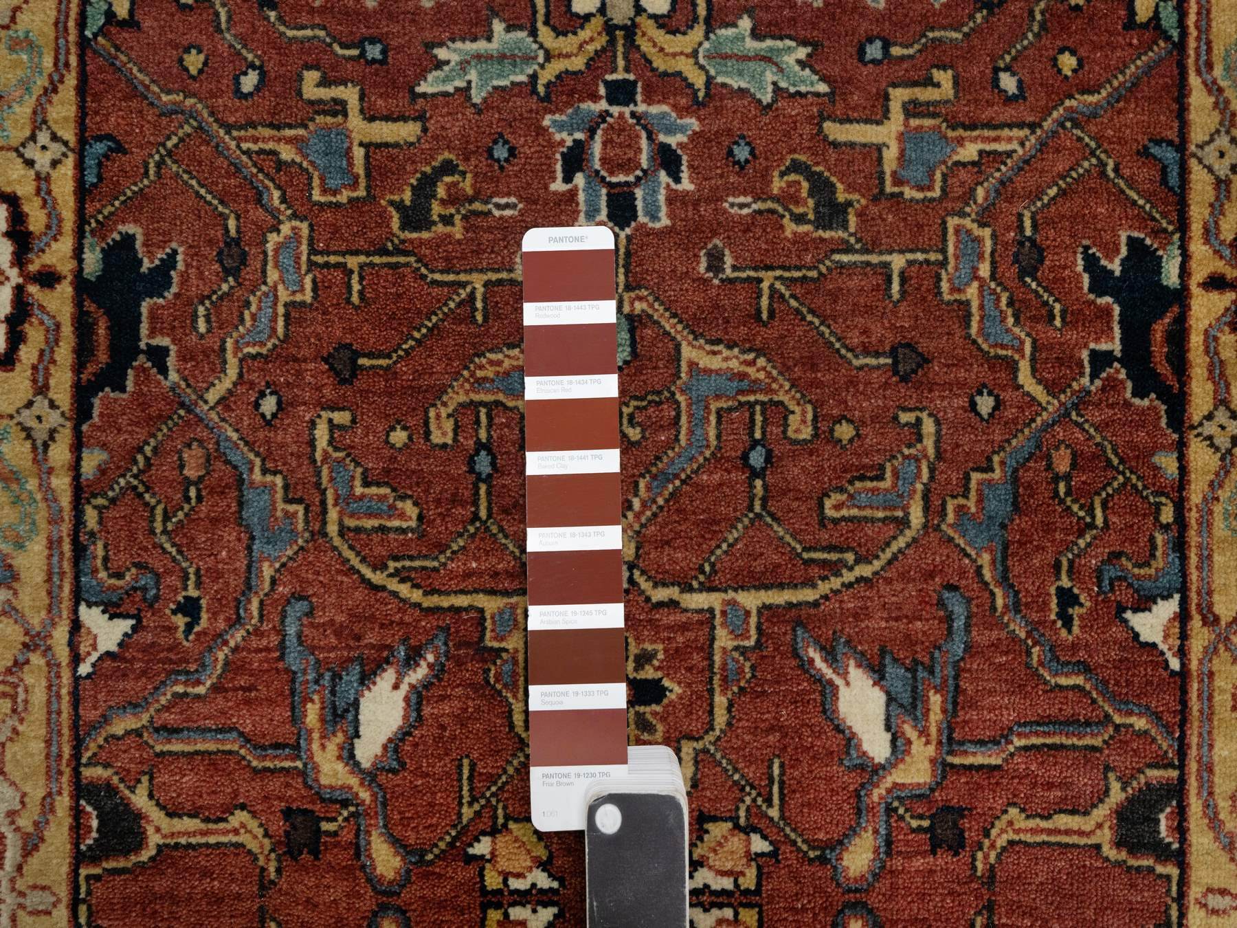 Heriz Heriz hand-knotted wool runner in Red & Gold, 2'6" x 6'1" — SKU O091374 (view 4)