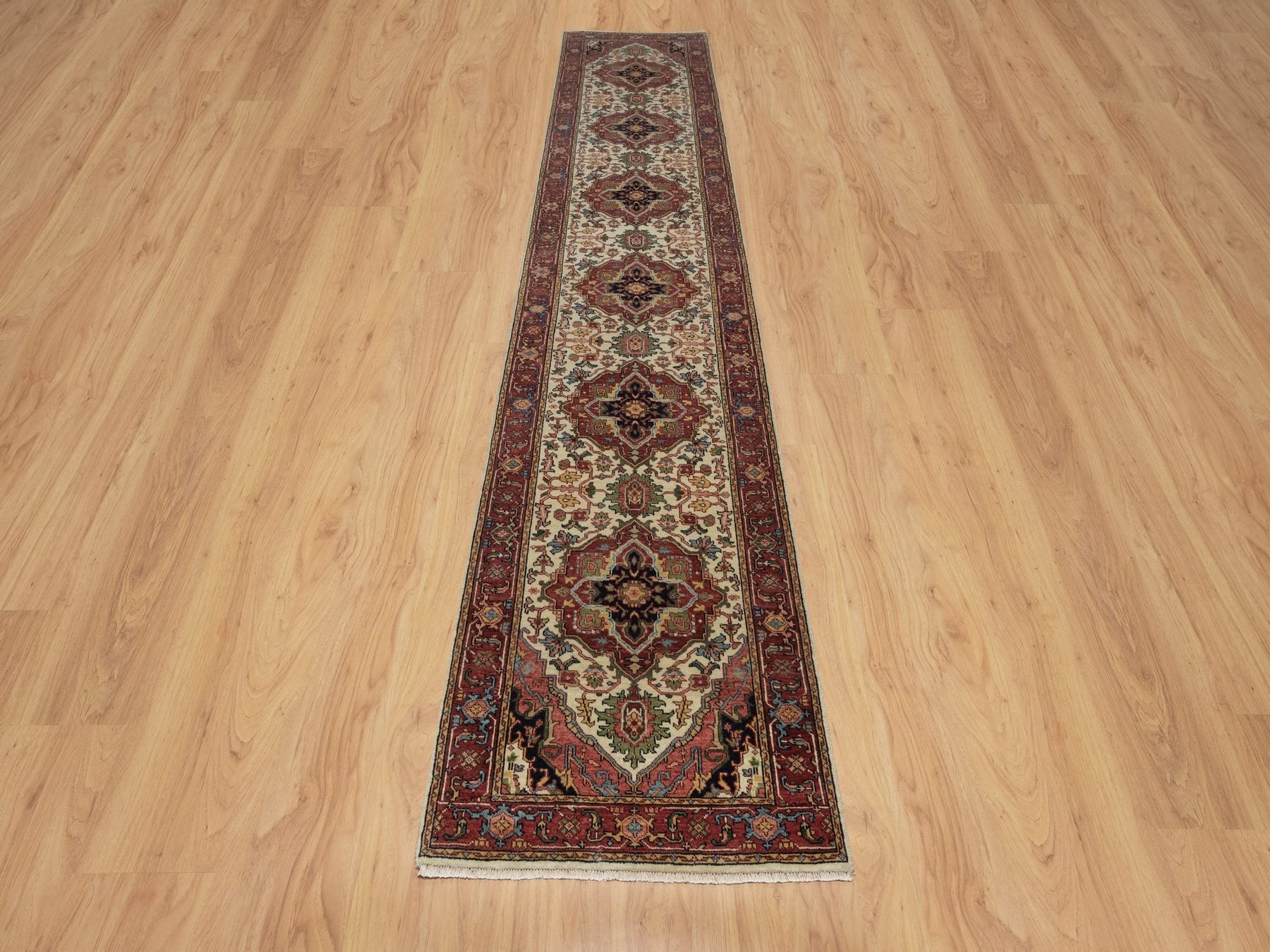 Heriz Heriz hand-knotted wool runner in Ivory & Red, 2'8" x 14'3" — SKU O091388 (view 2)