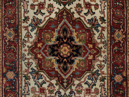 Heriz Heriz hand-knotted wool runner in Ivory & Red, 2'8" x 14'3" — SKU O091388 (view 5)