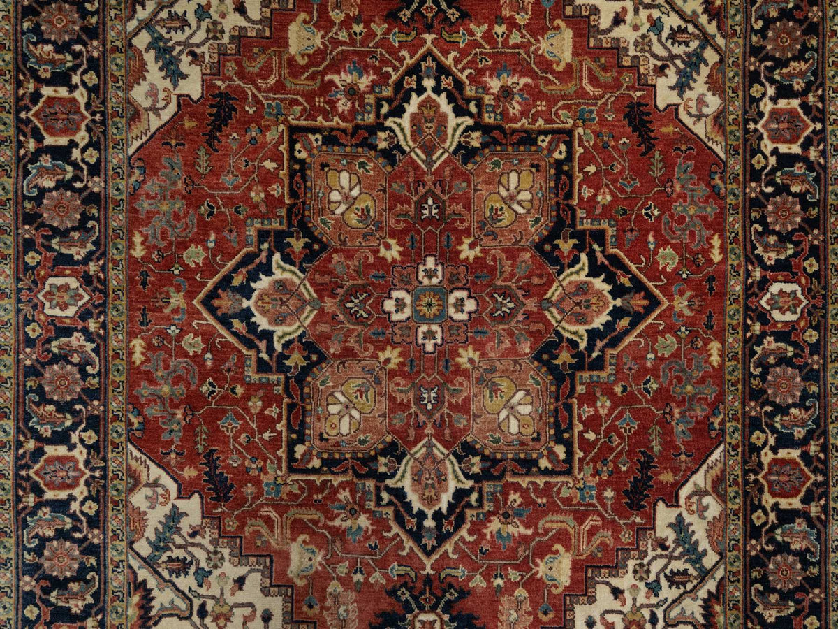Heriz Heriz hand-knotted wool rug in Red & Midnight Blue, 5'2" x 7'2" — SKU O091393 (view 5)