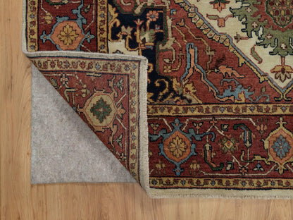 Heriz Heriz hand-knotted wool rug in Ivory & Red, 5'1" x 7'2" — SKU O091395 (view 3)