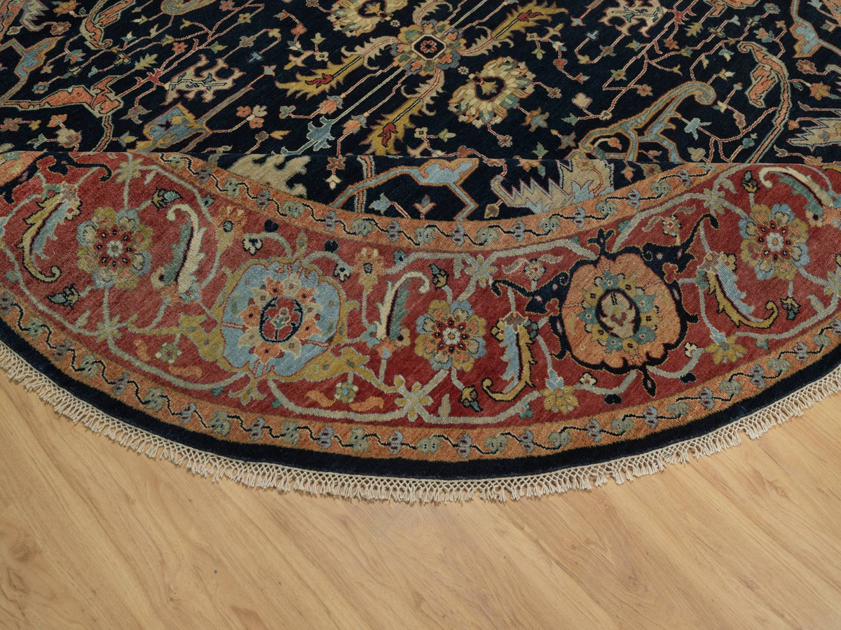 Heriz Heriz hand-knotted wool rug in Blue & Red, 10'1" x 10'1" — SKU O091406 (view 6)