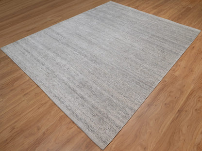 Modern / Contemporary hand-knotted wool rug in Gray, 8'1" x 10'2" — SKU O091409 (view 3)