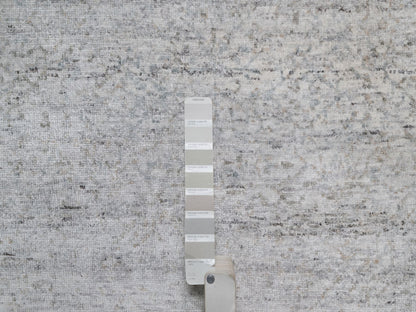 Modern / Contemporary hand-knotted wool rug in Gray, 8'1" x 10'2" — SKU O091409 (view 7)