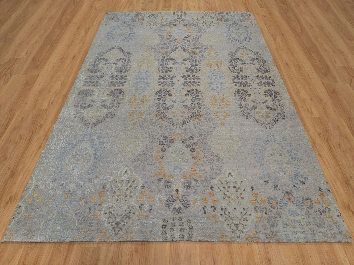 Transitional hand-knotted wool/silk rug in Gray, 7'10" x 9'11" — SKU O091414 (view 2)