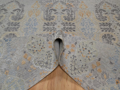 Transitional hand-knotted wool/silk rug in Gray, 7'10" x 9'11" — SKU O091414 (view 5)