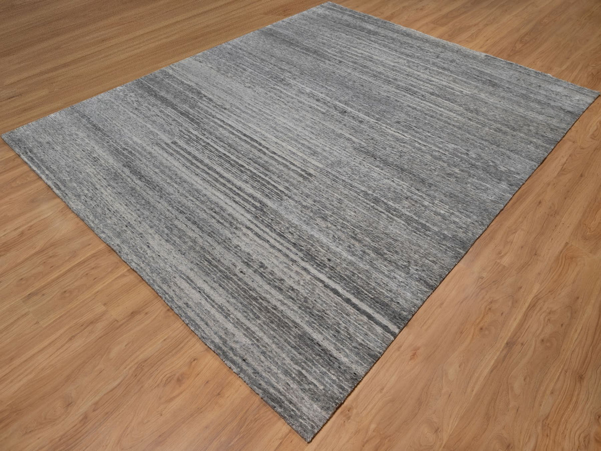 Modern / Contemporary hand-knotted wool rug in Gray, 8' x 9'10" — SKU O091418 (view 3)