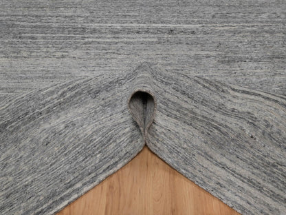 Modern / Contemporary hand-knotted wool rug in Gray, 8' x 9'10" — SKU O091418 (view 5)