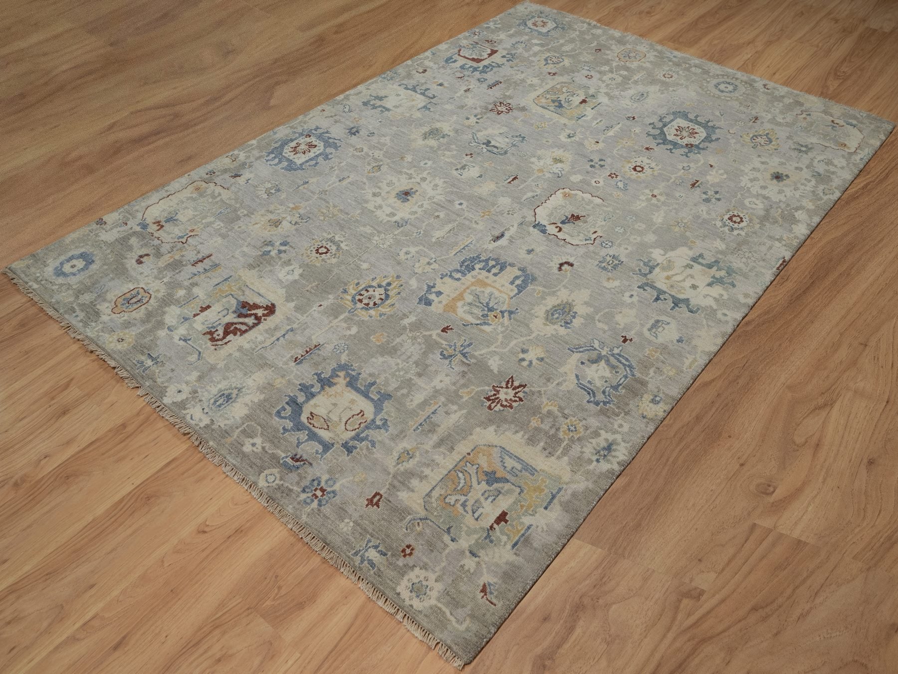 Oushak Oushak hand-knotted wool rug in Gray, 6'1" x 9' — SKU O091433 (view 3)