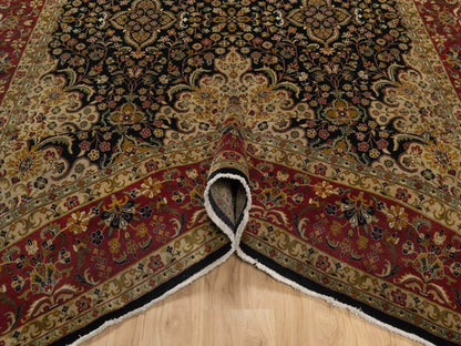 Black 7'11" x 9'10" Fine Oriental Hand knotted Wool Rug - Sku: O091434