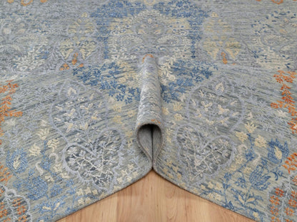 Transitional hand-knotted wool/silk rug in Gray, 7'11" x 10' — SKU O091443 (view 5)