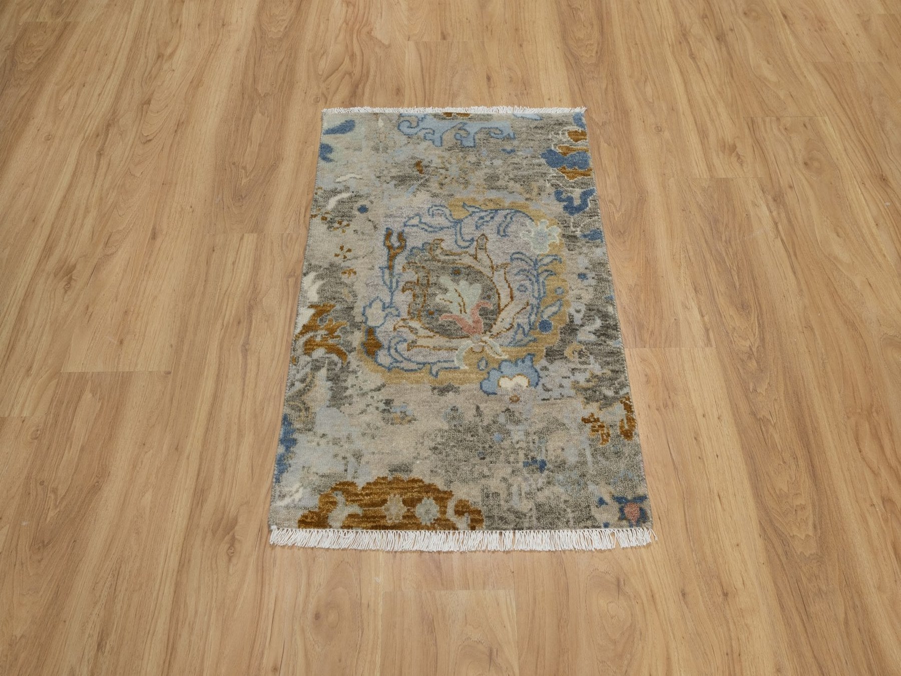 Oushak Oushak hand-knotted wool rug in Ivory, 2' x 3'1" — SKU O091465 (view 2)