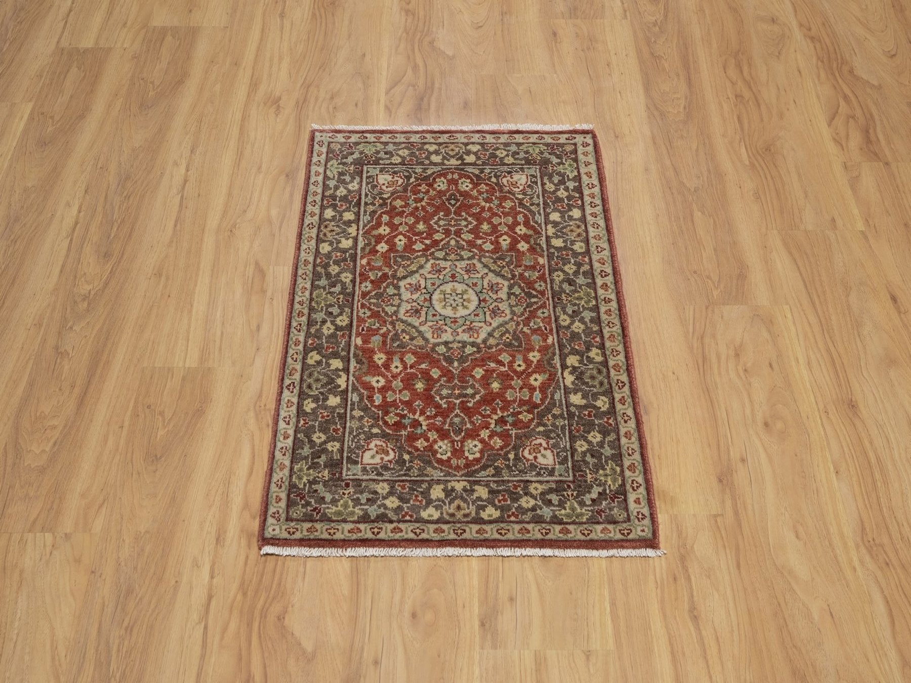Tabriz Fine Oriental hand-knotted wool rug in Red & Brown, 2'1" x 3'1" — SKU O091490 (view 2)