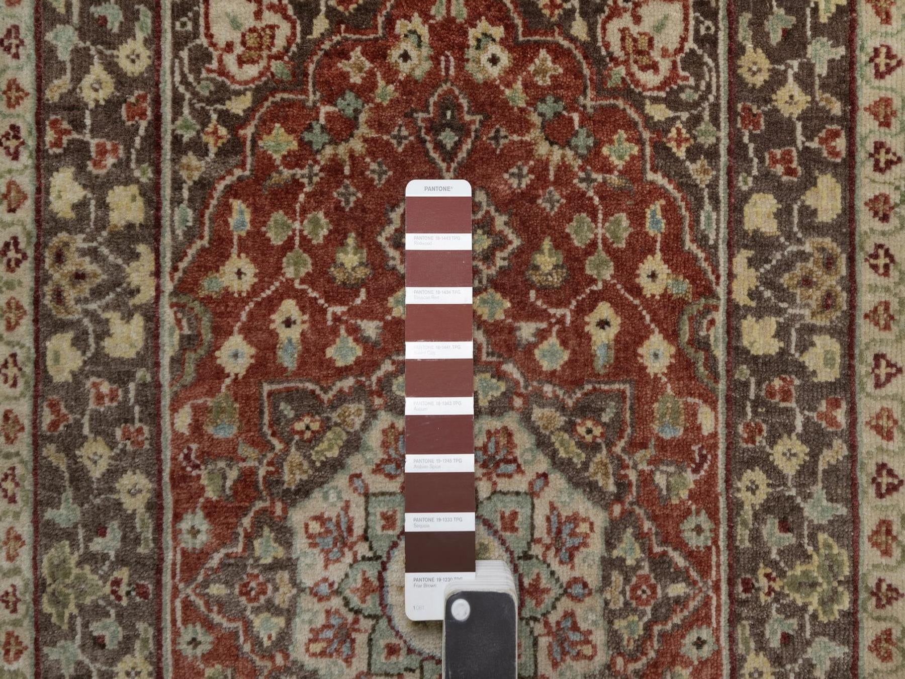 Tabriz Fine Oriental hand-knotted wool rug in Red & Brown, 2'1" x 3'1" — SKU O091490 (view 4)