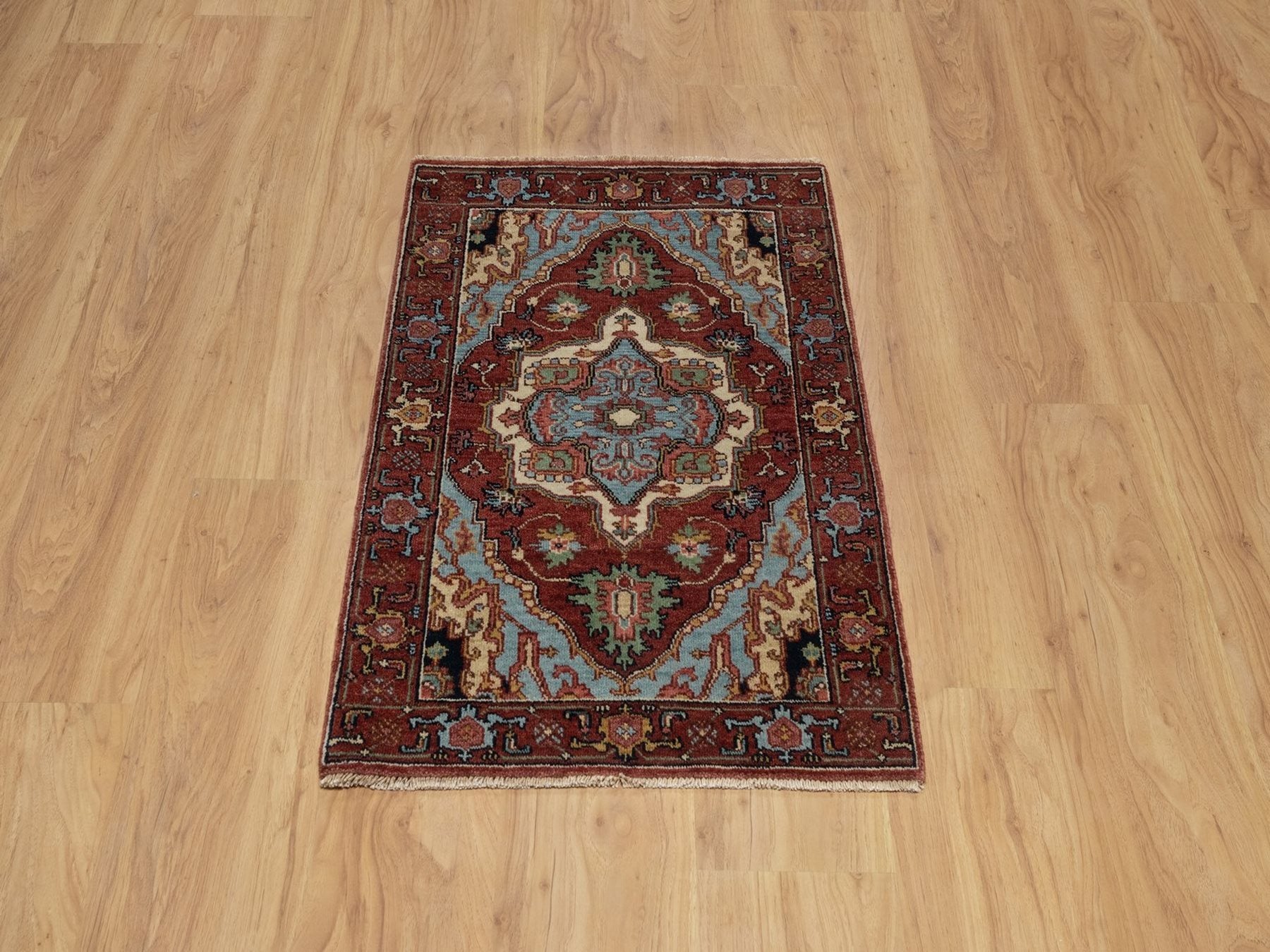 Heriz Heriz hand-knotted wool rug in Red, 2' x 3'3" — SKU O091492 (view 2)