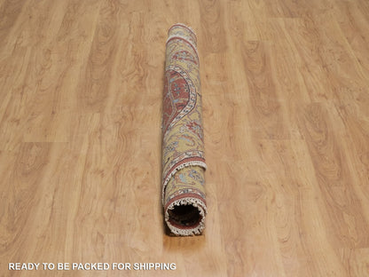 Heriz Heriz hand-knotted wool rug in Red & Gold, 6'2" x 6'2" — SKU O091521 (view 6)