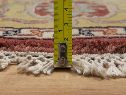 Heriz Heriz hand-knotted wool rug in Red & Gold, 6'2" x 6'2" — SKU O091521 (view 7)