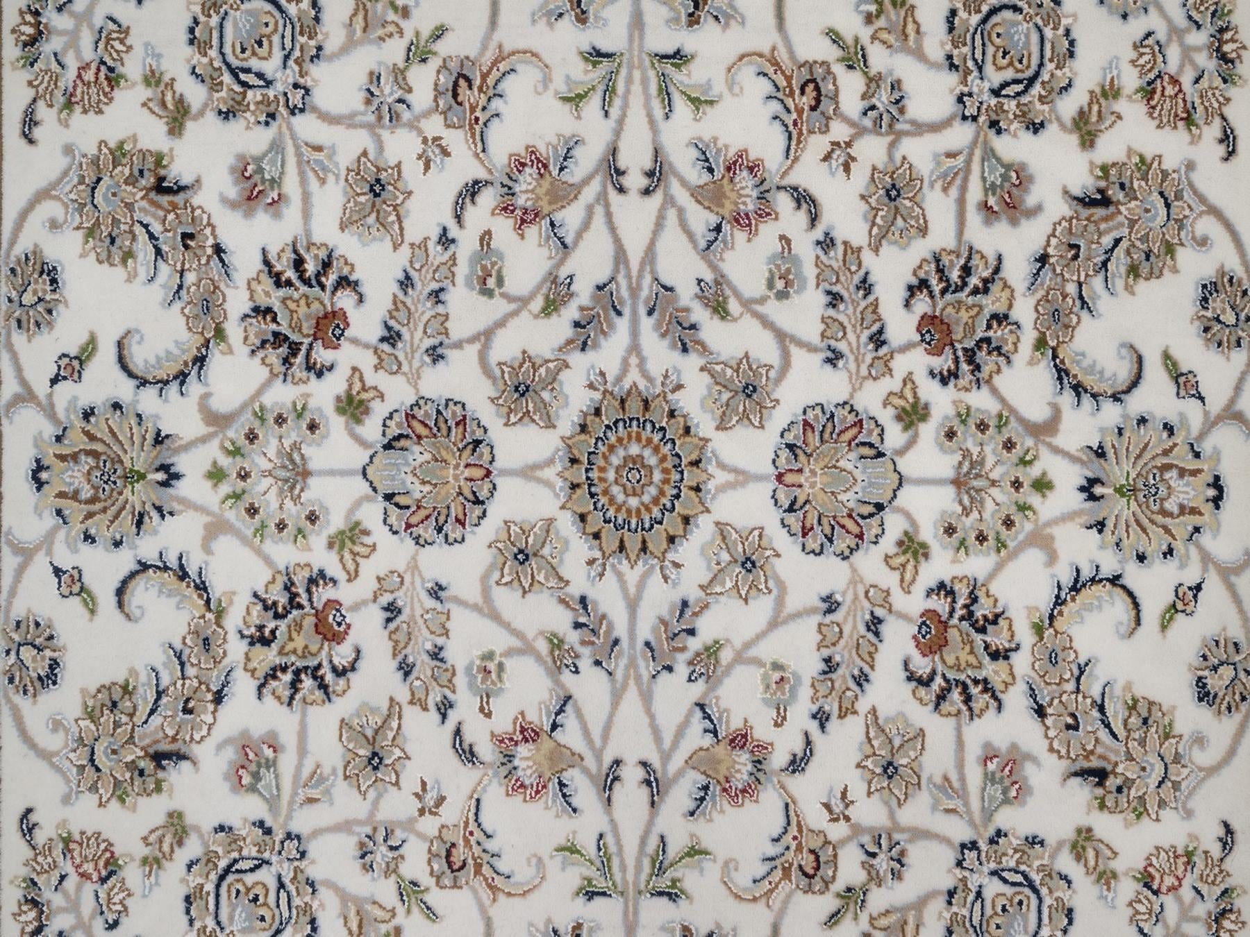 Nain Fine Oriental hand-knotted wool/silk rug in Ivory & Midnight Blue, 5'9" x 9'2" — SKU O091525 (view 8)