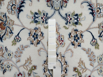 Nain Fine Oriental hand-knotted wool/silk rug in Ivory & Light Blue, 8'7" x 11'11" — SKU O091547 (view 7)