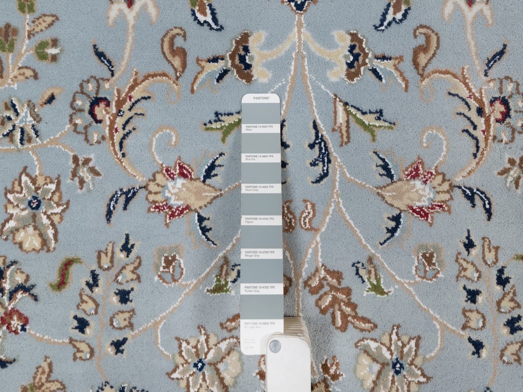 Nain Fine Oriental hand-knotted wool/silk rug in Gray & Ivory, 8'2" x 10'5" — SKU O091596 (view 7)