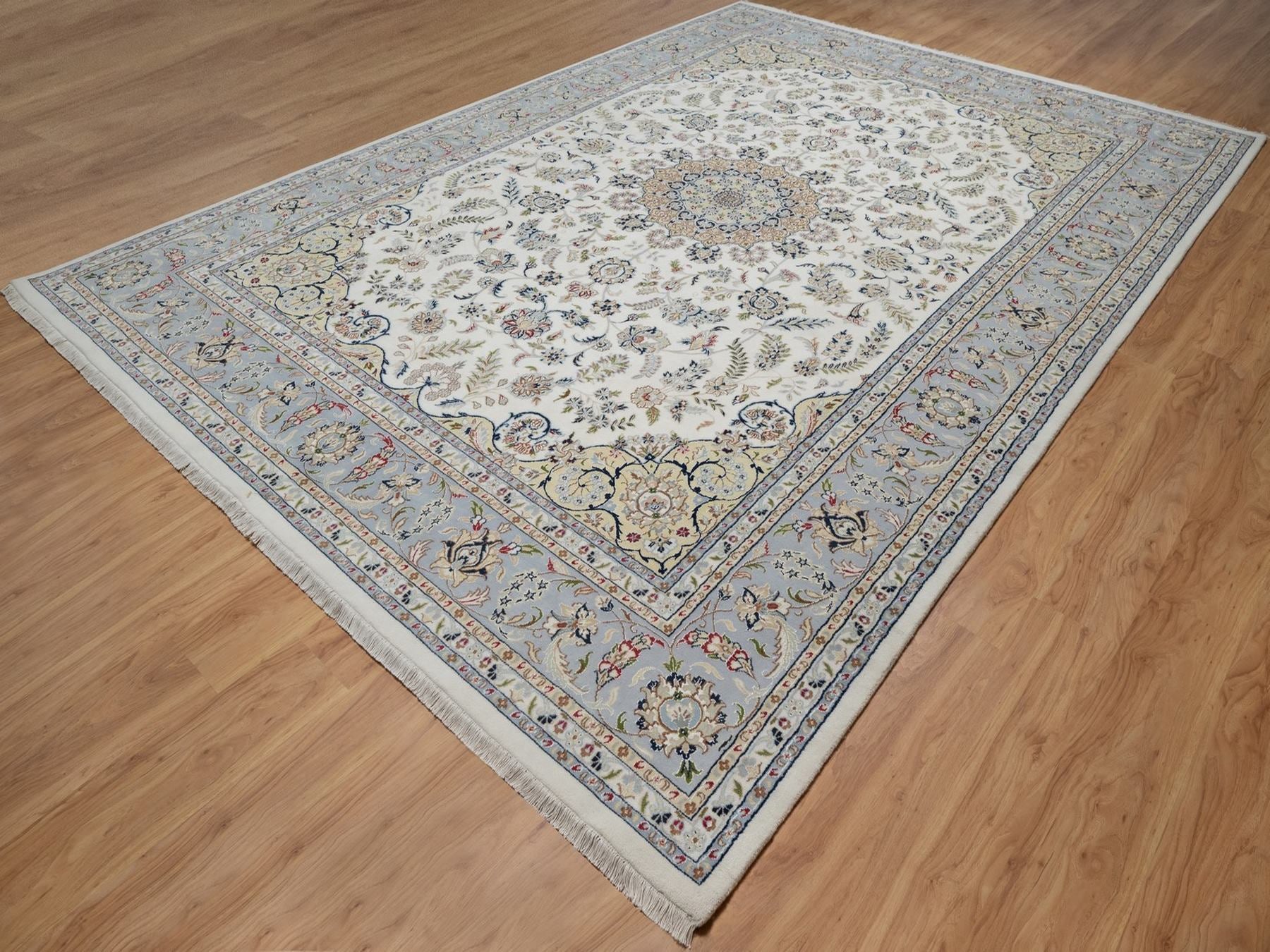 Nain Fine Oriental hand-knotted wool/silk rug in Ivory & Light Blue, 9'9" x 14'1" — SKU O091603 (view 3)