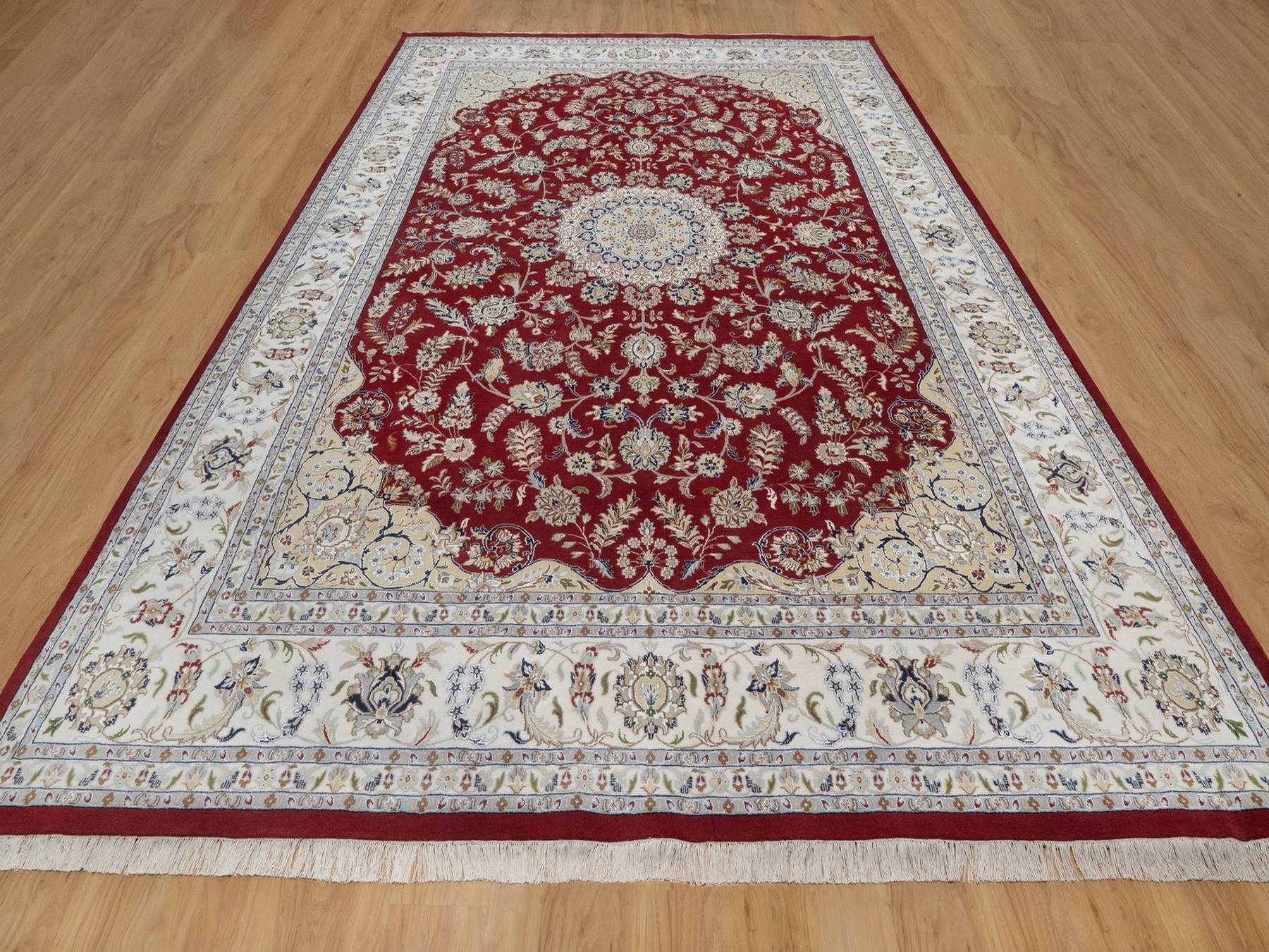 Red 9'11" x 14'1" Fine Oriental Hand knotted Wool/Silk Rug - Sku: O091610