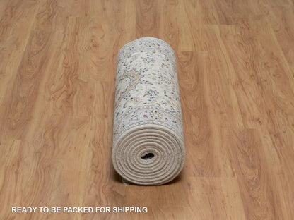 Ivory 2'10" x 14'6" Fine Oriental Hand knotted Wool/Silk Rug - Sku: O091614