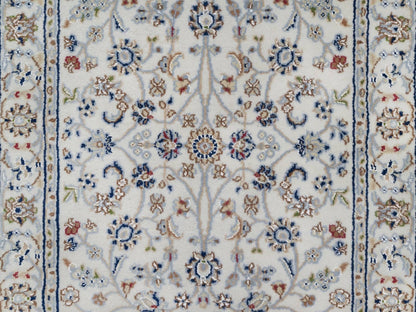 Ivory 2'9" x 21'8" Fine Oriental Hand knotted Wool/Silk Rug - Sku: O091619