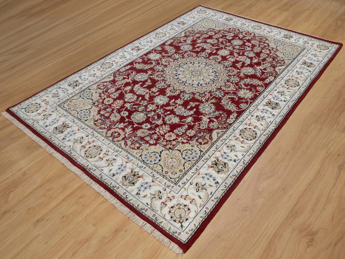 Nain Fine Oriental hand-knotted wool/silk rug in Red & Ivory, 6' x 9' — SKU O091641 (view 3)