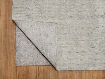 Modern / Contemporary hand-knotted wool runner in Ivory, 2'5" x 10' — SKU O091670 (view 3)