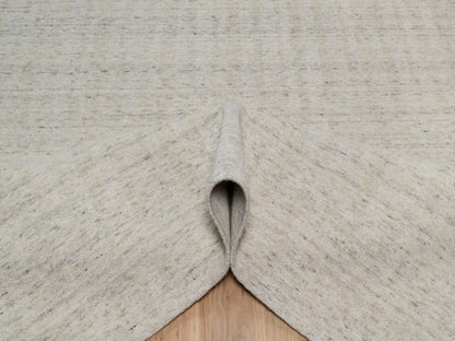 Modern / Contemporary hand-knotted wool rug in Ivory, 8'1" x 10' — SKU O091677 (view 5)