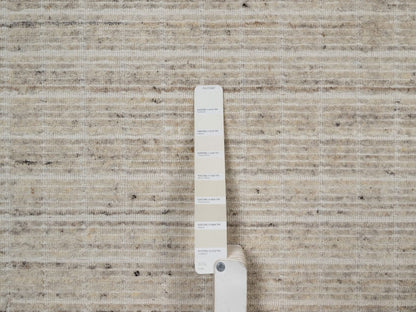 Modern / Contemporary hand-knotted wool rug in Ivory, 9'2" x 12' — SKU O091682 (view 7)