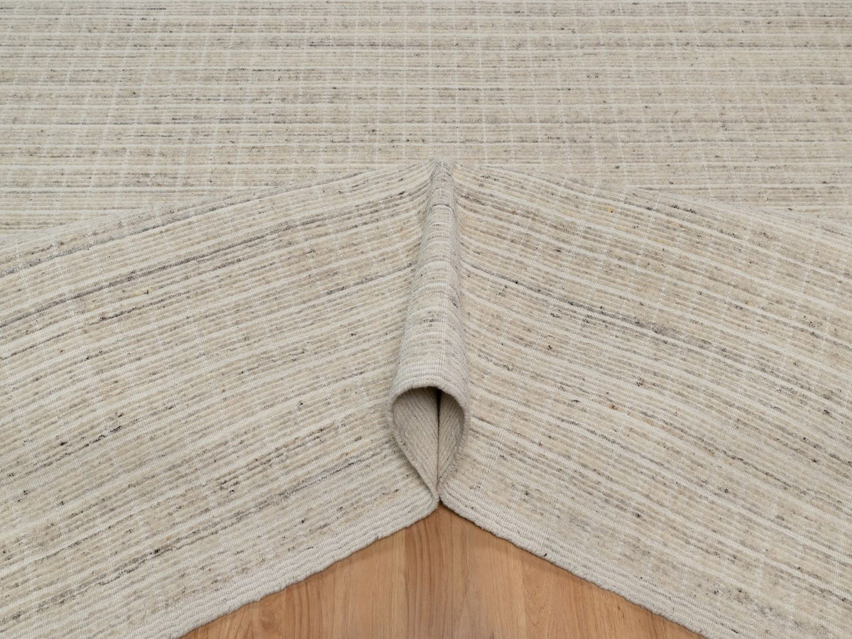 Modern / Contemporary hand-knotted wool rug in Ivory, 10'1" x 14' — SKU O091684 (view 5)