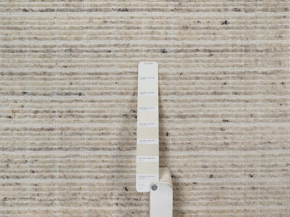 Modern / Contemporary hand-knotted wool rug in Ivory, 10'1" x 14' — SKU O091684 (view 7)