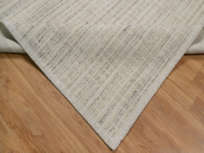 Modern / Contemporary hand-knotted wool rug in Ivory, 9'1" x 12' — SKU O091685 (view 6)