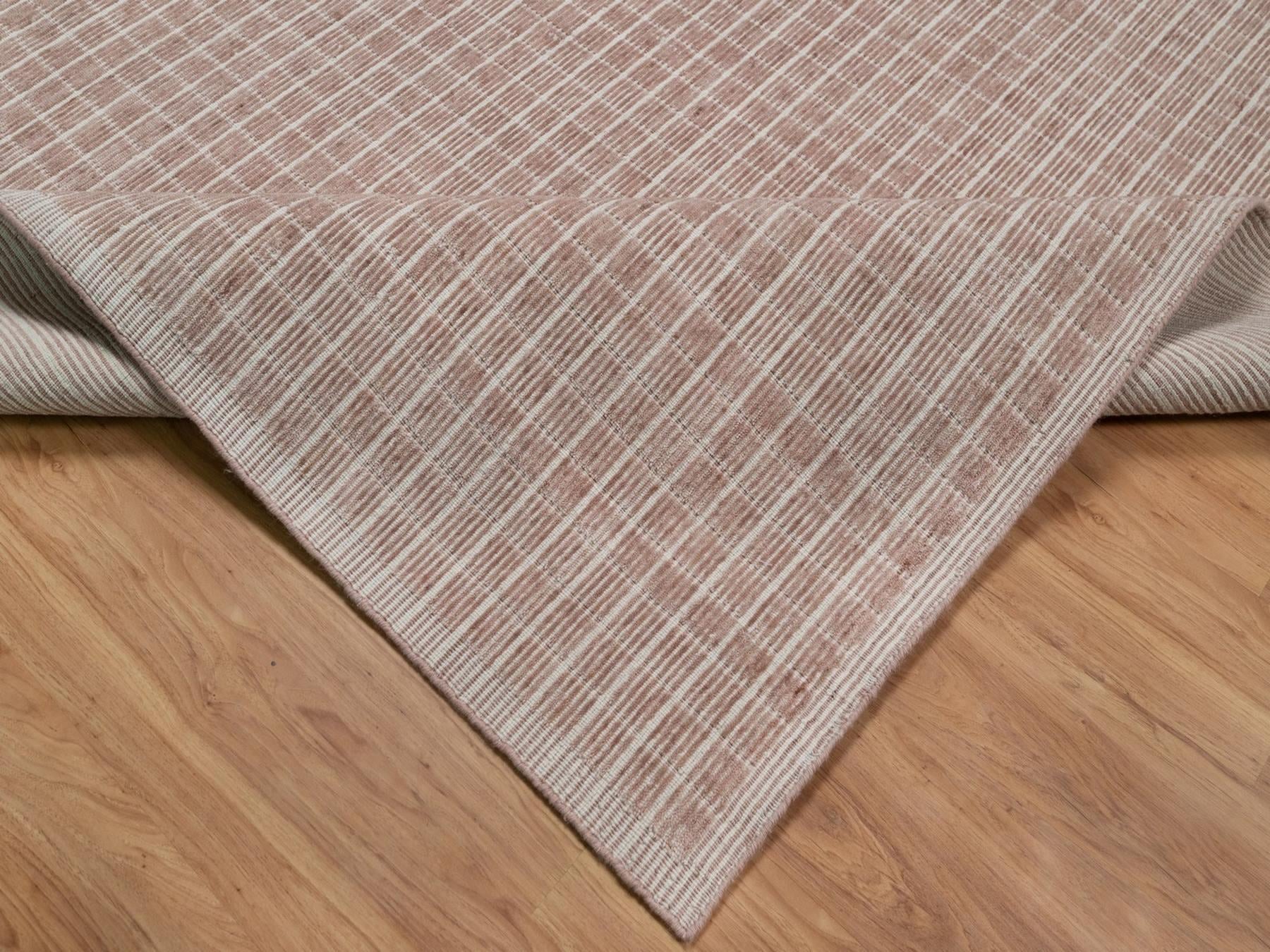 Modern / Contemporary hand-knotted wool rug in Pink, 10'1" x 14' — SKU O091695 (view 6)