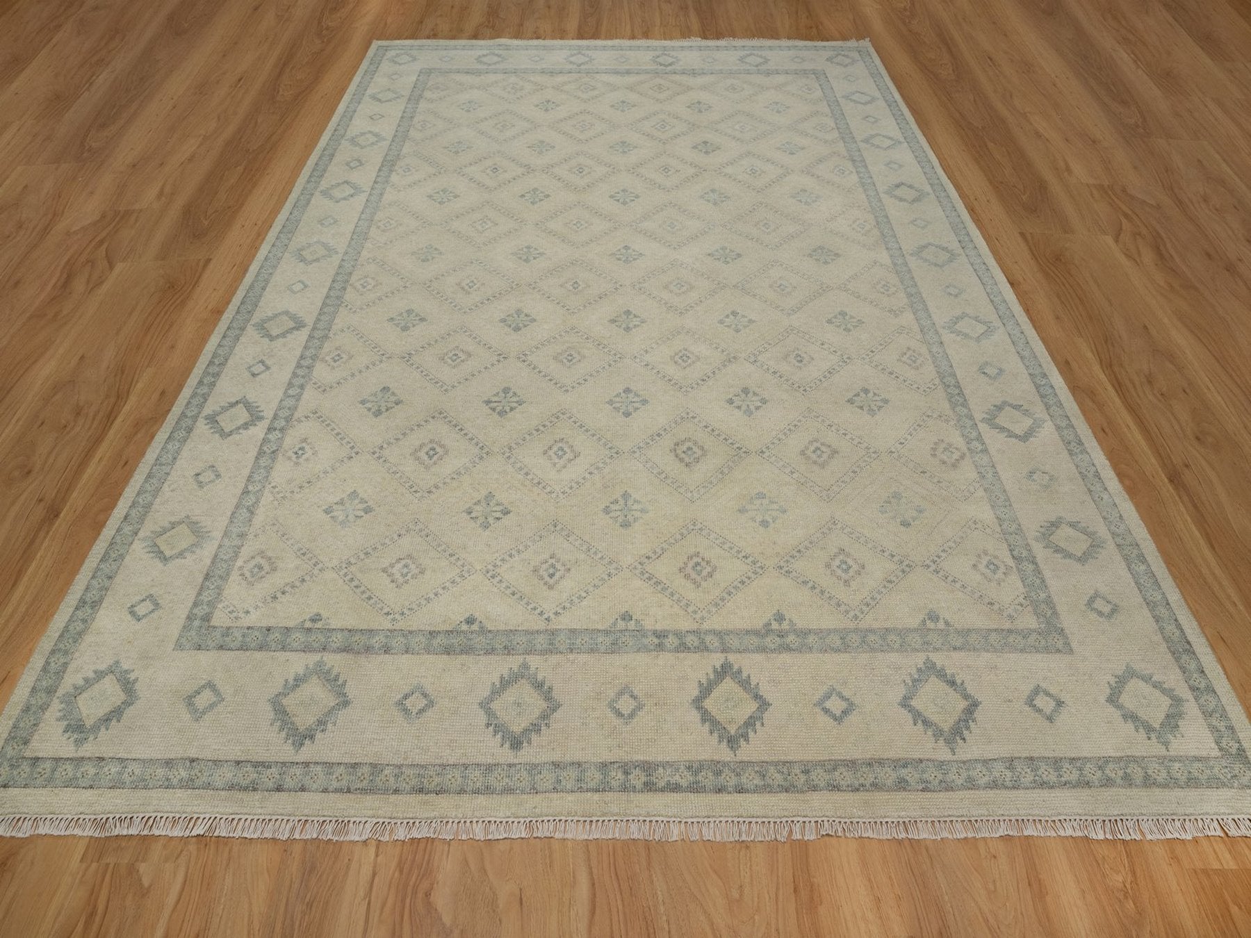 Tribal Tribal & Geometric hand-knotted wool rug in Ivory, 9' x 12' — SKU O091720 (view 2)