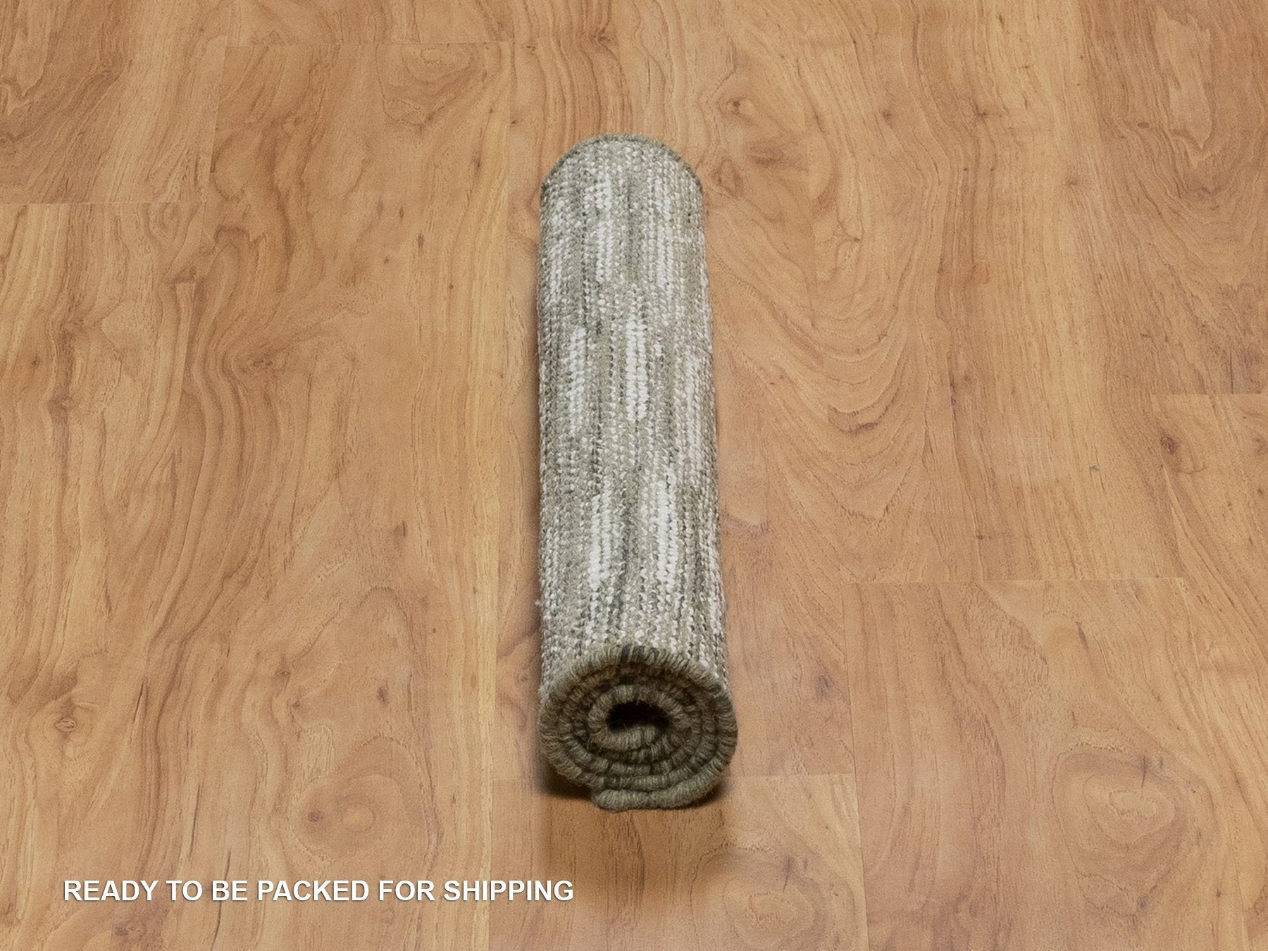 Modern / Contemporary hand-knotted wool rug in Ivory, 2' x 3' — SKU O091731 (view 6)