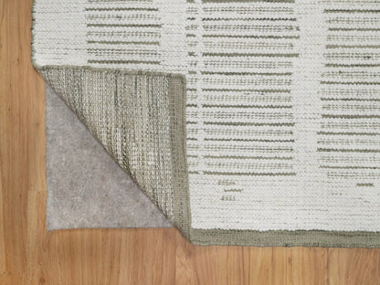 Modern / Contemporary hand-knotted wool rug in Ivory, 8' x 10' — SKU O091733 (view 4)