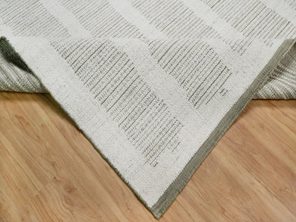 Modern / Contemporary hand-knotted wool rug in Ivory, 8' x 10' — SKU O091733 (view 6)