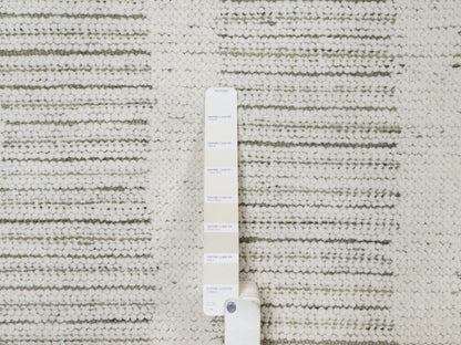 Modern / Contemporary hand-knotted wool rug in Ivory, 10' x 14'1" — SKU O091736 (view 7)