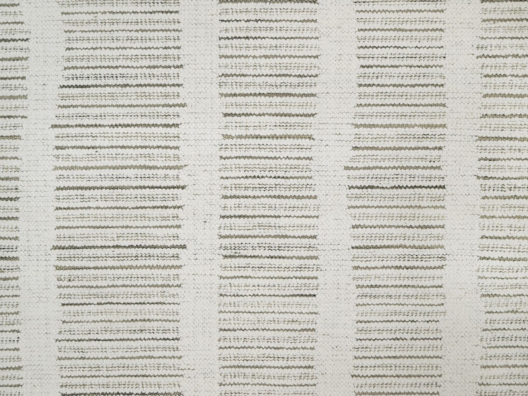 Modern / Contemporary hand-knotted wool rug in Ivory, 7'11" x 7'11" — SKU O091770 (view 8)