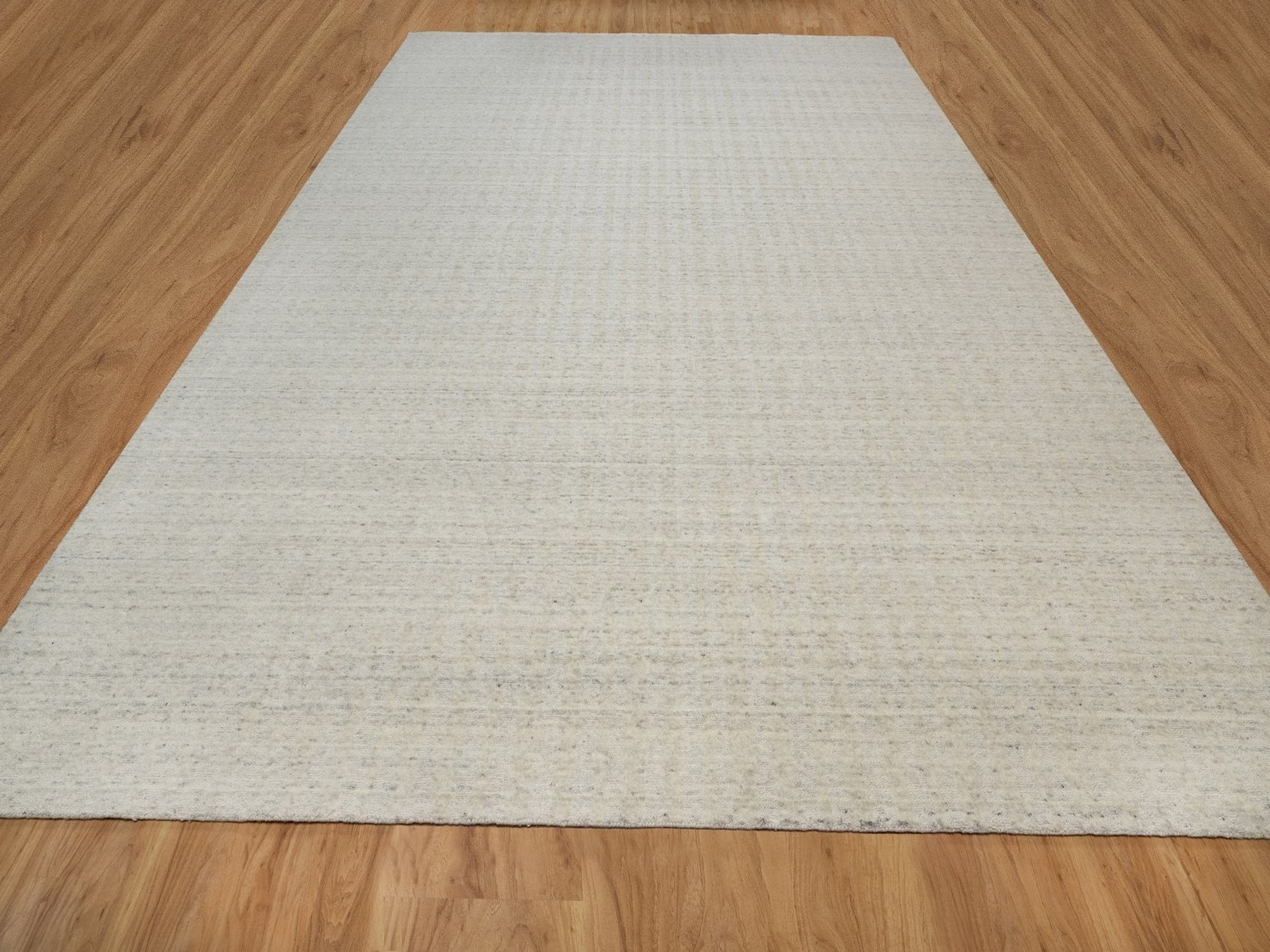 Ivory 11'11" x 15'0" Modern and Contemporary Handloom Wool Rug - Sku: O091773