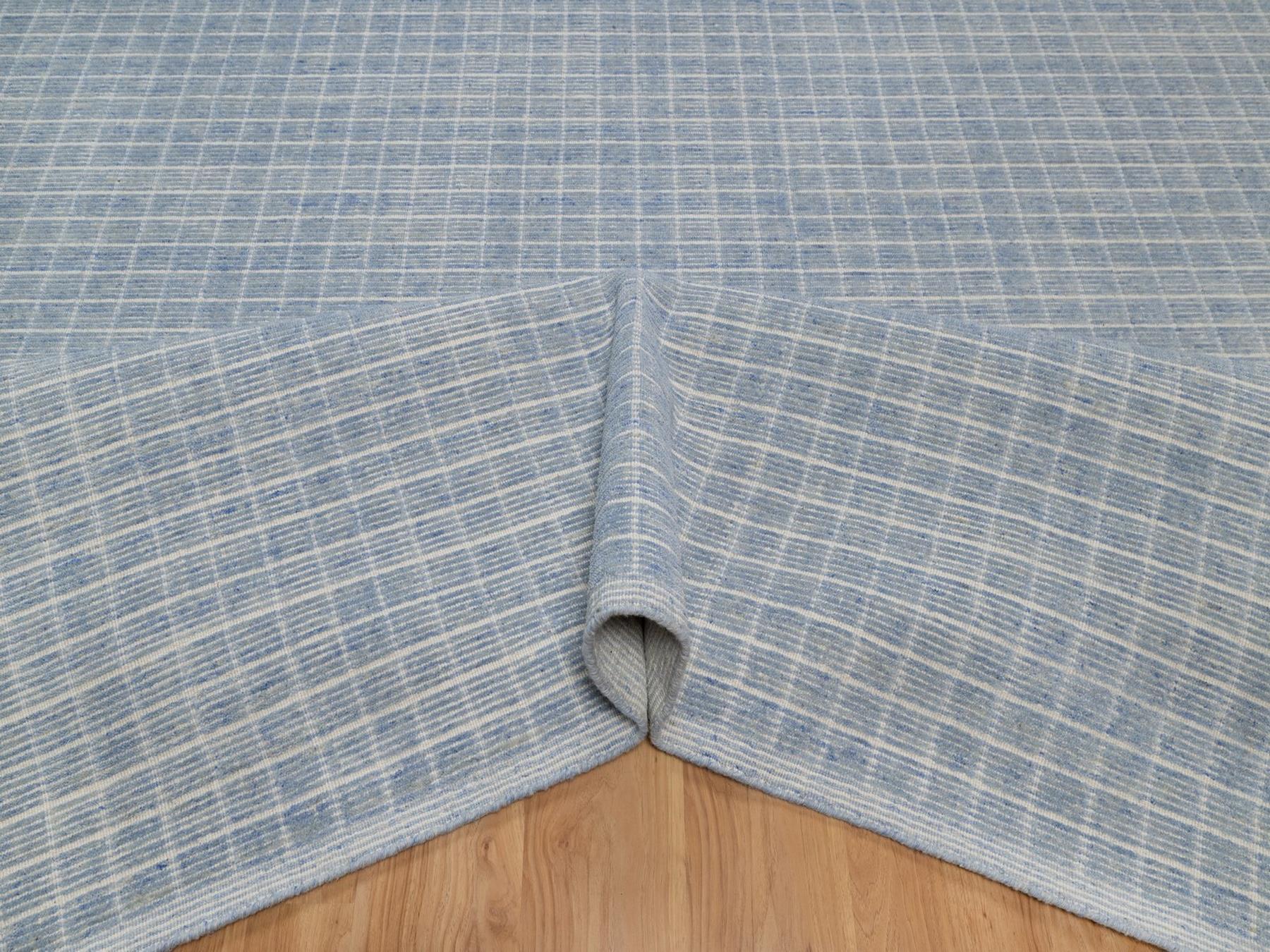 Modern / Contemporary hand-knotted wool rug in Blue, 12' x 14'11" — SKU O091778 (view 5)
