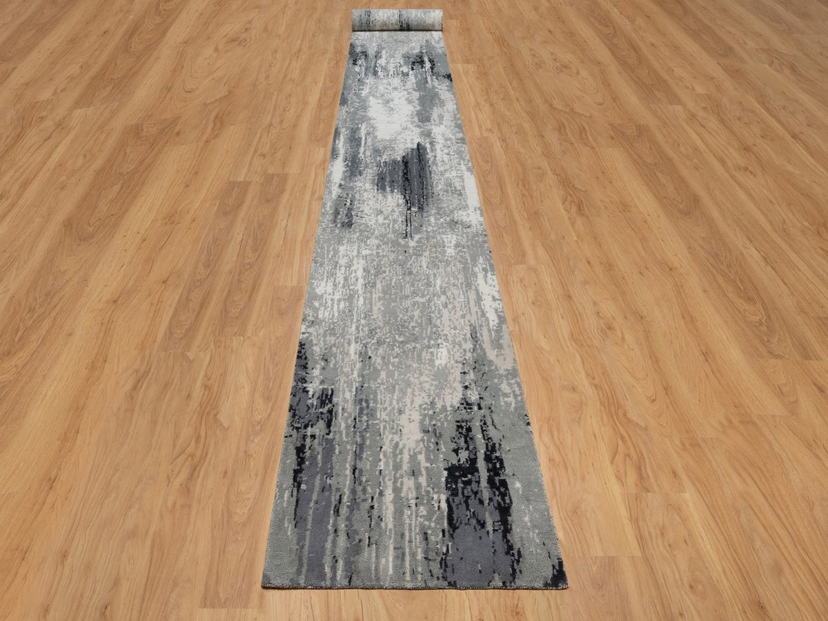 Modern / Contemporary hand-knotted wool/silk runner in Ivory, 2'8" x 23'10" — SKU O091784 (view 2)