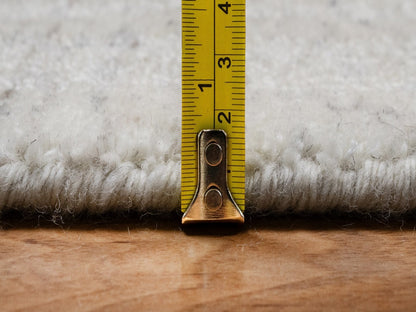 Modern / Contemporary hand-knotted wool runner in Ivory, 2'7" x 8' — SKU O091792 (view 7)