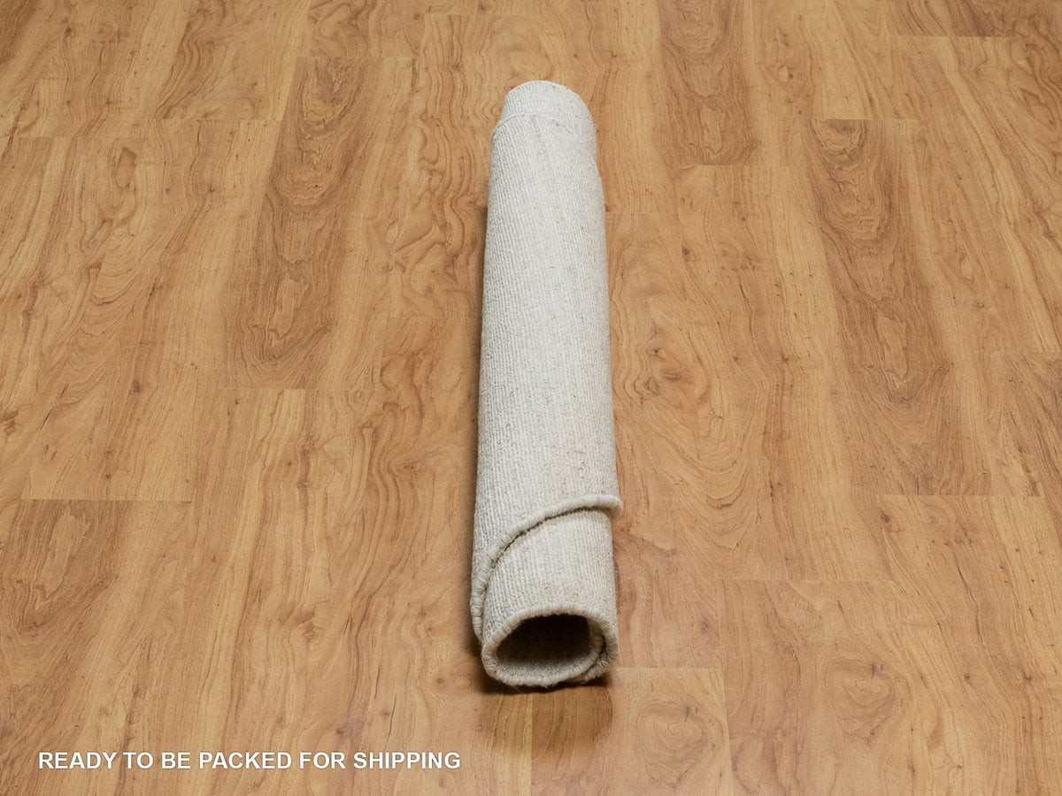 Modern / Contemporary hand-knotted wool rug in Ivory, 4'11" x 4'11" — SKU O091793 (view 6)