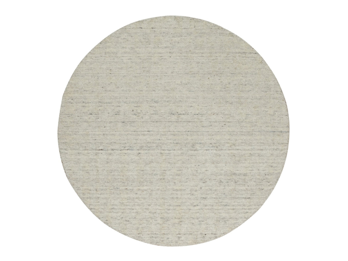Modern / Contemporary hand-knotted wool rug in Ivory, 4'11" x 4'11" — SKU O091794
